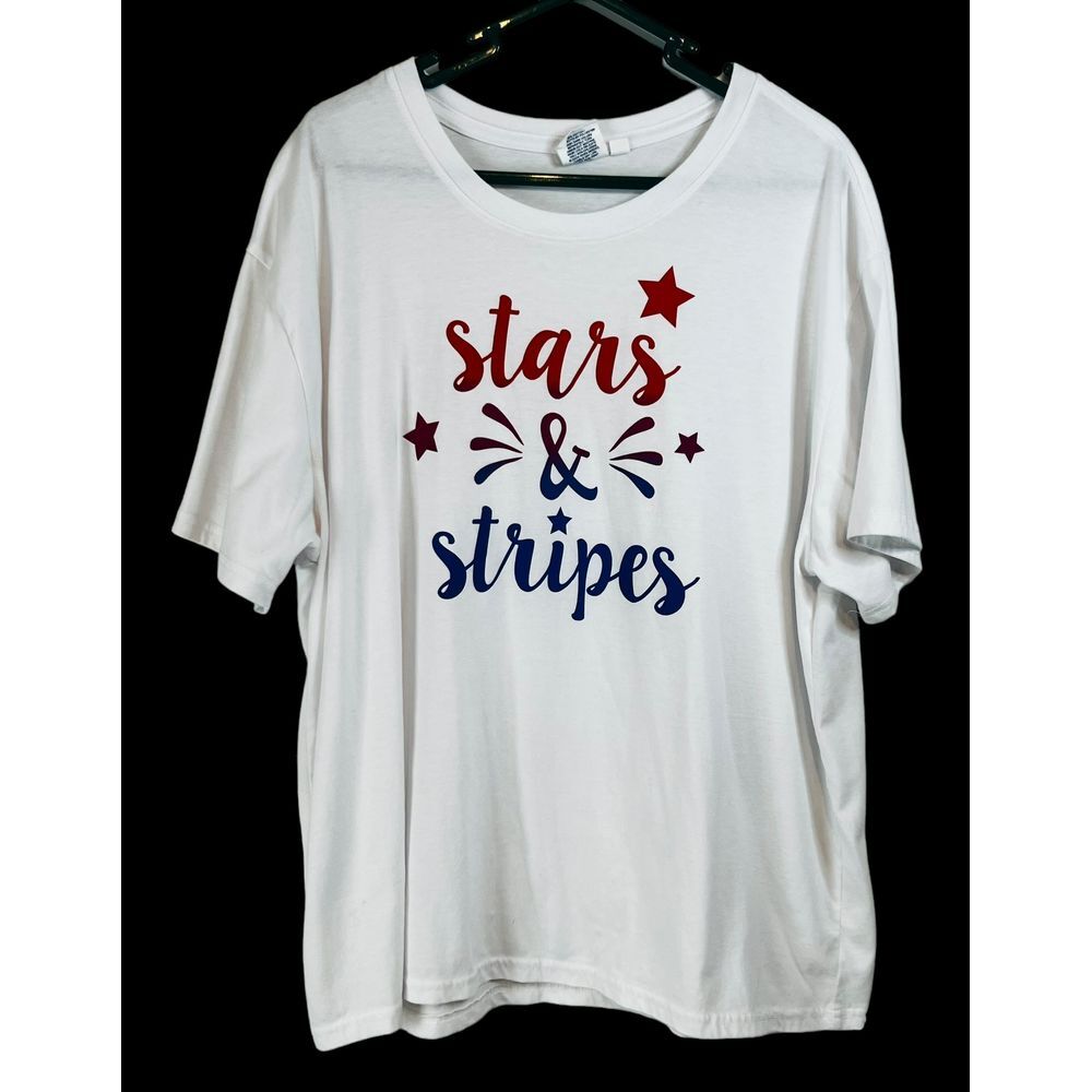 Spirit Of America Women's White T Shirt Patriotic Stars & Stripes Size‎ XL